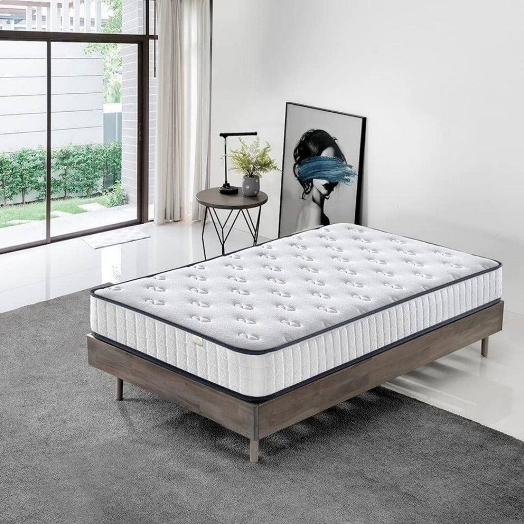 Cadres de lit finition bois revetement velours naturel