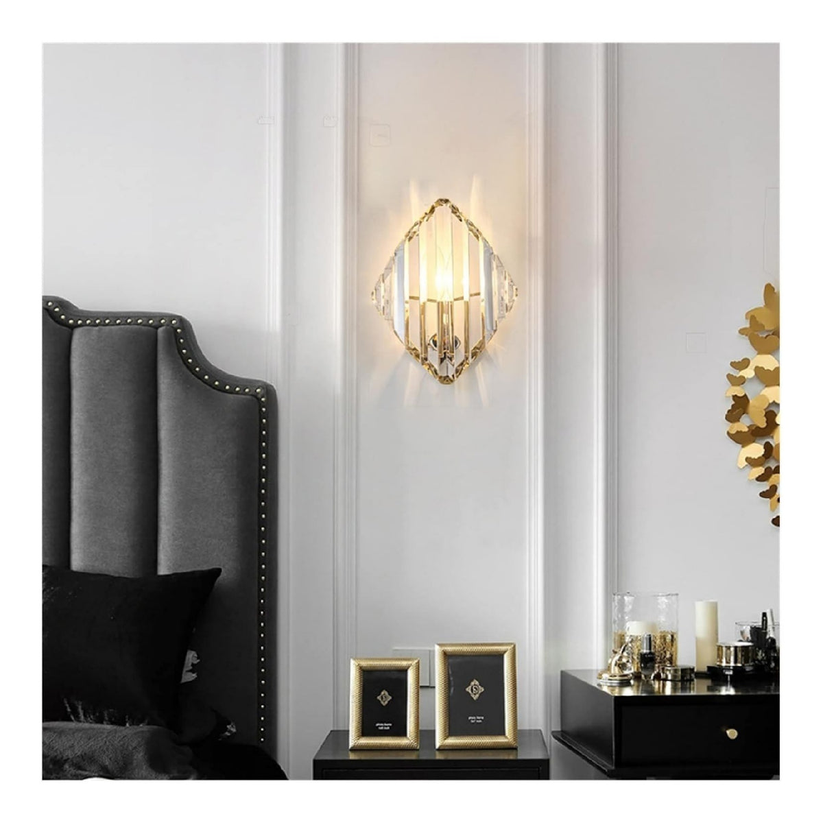 Applique murale Blanc et Ambre a presence elegante et lumiere agreable