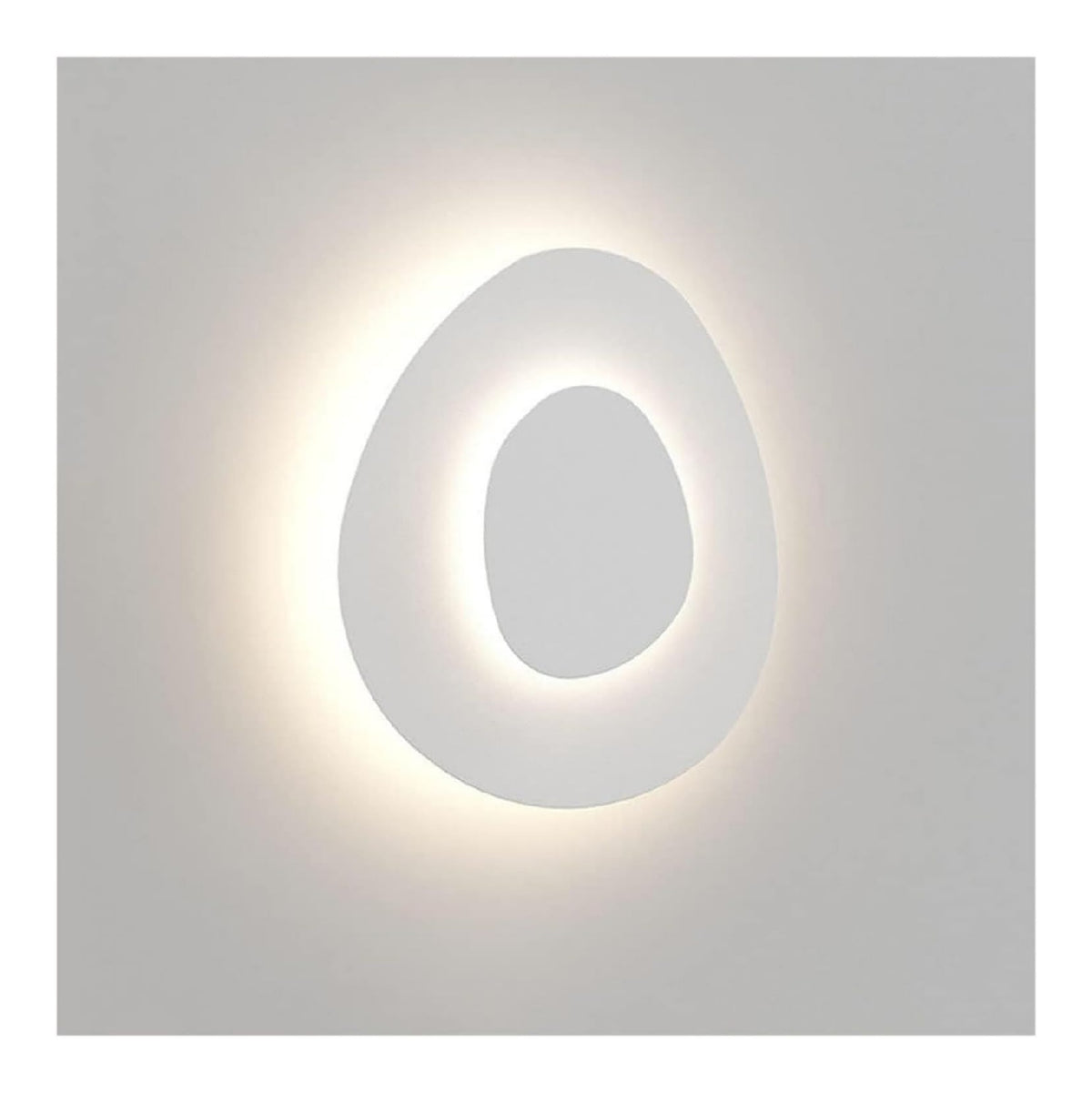 Eclairage Blanc contemporain en version applique murale